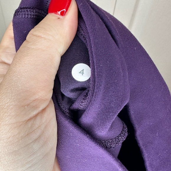 Lululemon Luon High Rise 25” Tight Legging sz.4 - Picture 3 of 3